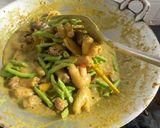 Gambar langkah 8 resipi Rendang Kacang Panjang & Hati Pedal Ayam.