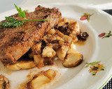 Foto del paso 6 de la receta: Solomillo de Ternera con Ceps, Mousse de Pato y Cebolla caramelizada