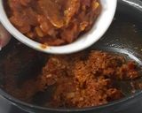 A picture of step 5 of Patiala Chicken.