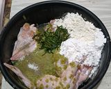 Foto langkah ke 2 dari resep Ayam Goreng Daun Jeruk.