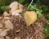 A picture of step 2 of Farali chutney.