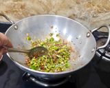 A picture of step 2 of Cheese Pav Bhaji.