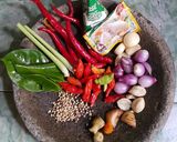 Foto langkah ke 2 dari resep #41 Paha ayam bumbu lodho.