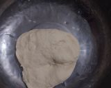 Foto langkah ke 3 dari resep Martabak Spesial Telur Bebek.