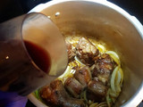 Rabo de Buey en Cabernet y 'cous cous' low carb