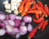Foto langkah ke 2 dari resep Sambel Bawang Matang.