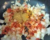 A picture of step 2 of Spiny gourd masala curry.