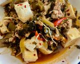 รูปขั้นตอนการทำที่ 3 ของ เต้าหู้แคระผัดหมูสับกิมจิยูนนาน 🌶️🧄