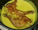 Foto del paso 7 de la receta: Muslo de pollo asado con salsa de almendras y piñones con, menestra