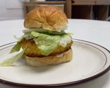 A picture of step 10 of Wasabi Shrimp Burger.