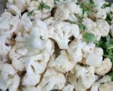 A picture of step 1 of Aloo gobhi.