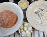 Foto del paso 2 de la receta: Nidos de huevos de codorniz cubiertos