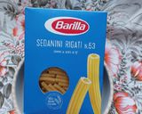 Foto del passaggio 5 della ricetta Pasta,gamberetti,zucchine e piselli(kcal 665 a porzione)
