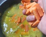 Foto langkah ke 5 dari resep Kare Sayuran.
