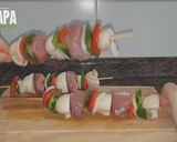 Foto del paso 7 de la receta: Brochetas de cerdo