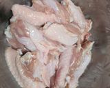 รูปขั้นตอนการทำที่ 2 ของ ปีกไก่ทอดน้ำปลา