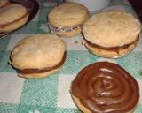 Foto del paso 11 de la receta: Alfajores de Maicena con mermelada