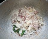A picture of step 1 of Boiled egg masala.