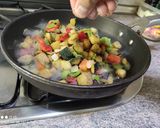 Foto del paso 1 de la receta: Lomo de Sajonia con pisto en 11 minutos
