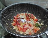 A picture of step 4 of Dal Palak.