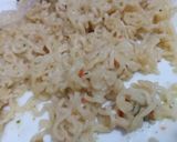 A picture of step 2 of Noodles pakory.