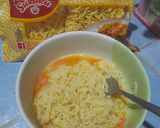 Foto langkah ke 3 dari resep Martabak Mie Telur.