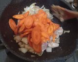 Foto langkah ke 6 dari resep Cap Cay Goreng Chinese.