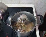 A picture of step 3 of Goat Meat Peppersoup.