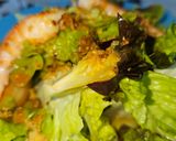 Foto del paso 8 de la receta: Ensalada de langostinos y hojas de roble