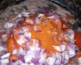 A picture of step 1 of Bhuna Qeema.