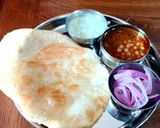 A picture of step 9 of Lahori Chole Bhature.