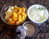 Foto del paso 1 de la receta: Chutney de manzana y durazno, con pollo asado #caminodesabores