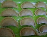 Foto langkah ke 5 dari resep Pastel renyah isi sayuran.