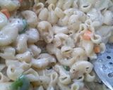A picture of step 5 of Chessy pasta.
