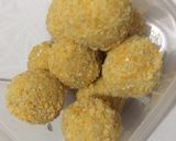 Foto langkah ke 5 dari resep Choco Cheeze Melted Banana Balls (bola-bola pisang coklat keju lumer).