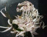 A picture of step 2 of Baingan and Aloo fry.