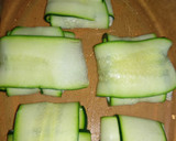 Foto del paso 6 de la receta: Raviolis de calabacín rellenos de setas