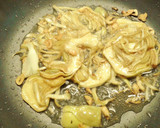 Foto del paso 8 de la receta: Tortilla de alcachofas, bacon y judías blancas