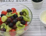 Foto langkah ke 1 dari resep Salad Buah.