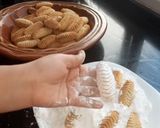 صورة لخطوة 4 من وصفة معمول التمر على الطريقة المغربية