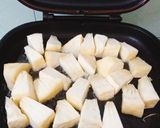 Hình bước làm 2 của món Sa kê ngào đường