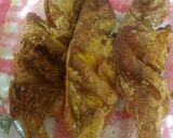 Foto langkah ke 5 dari resep Ikan Goreng kuning lengkuas.
