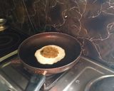 A picture of step 2 of Stuffed uttapam with mungfali chutney.