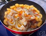 Hình bước làm 3 của món Tôm kho củ cải
