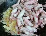 Foto langkah ke 2 dari resep Cumi tumis cabe ijo.
