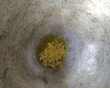 A picture of step 3 of Raw turmeric chutney.