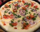 Foto del paso 8 de la receta: Pizza casera y fácil 🍕