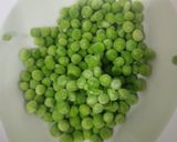 A picture of step 4 of Paneer green peas with baby corn.