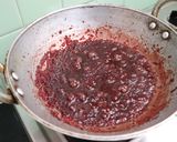 A picture of step 5 of Millet beet kheer millet beetroot payasa.