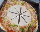 صورة لخطوة 2 من وصفة بيتزا دوار الشمس 🍕 بشكل مختلف 🍕